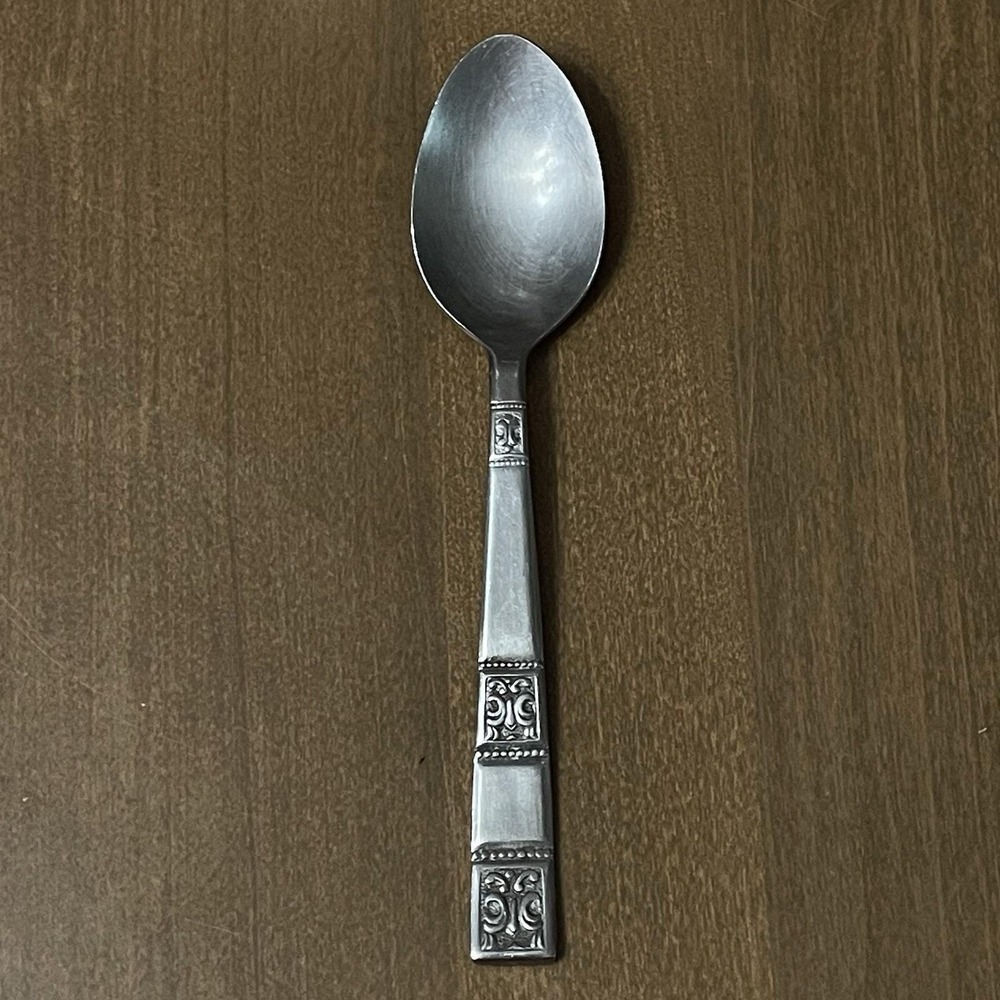 Vintage 1970s Towle Supreme Cutlery TWS74 Stainless Japan Teaspoon 6" SCC Spoon